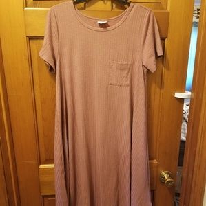 Lularoe Carly- dusty rose ribbed